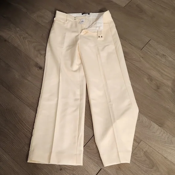 Pants - Picture 2 of 6